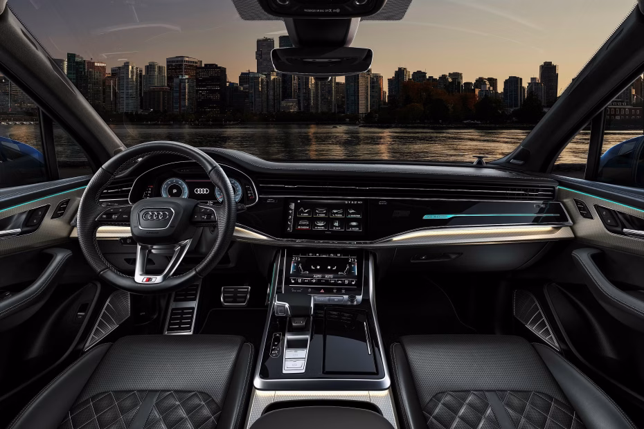 The Audi Q7: A Blend of Exceptional Driving Dynamics and Luxurious Interior